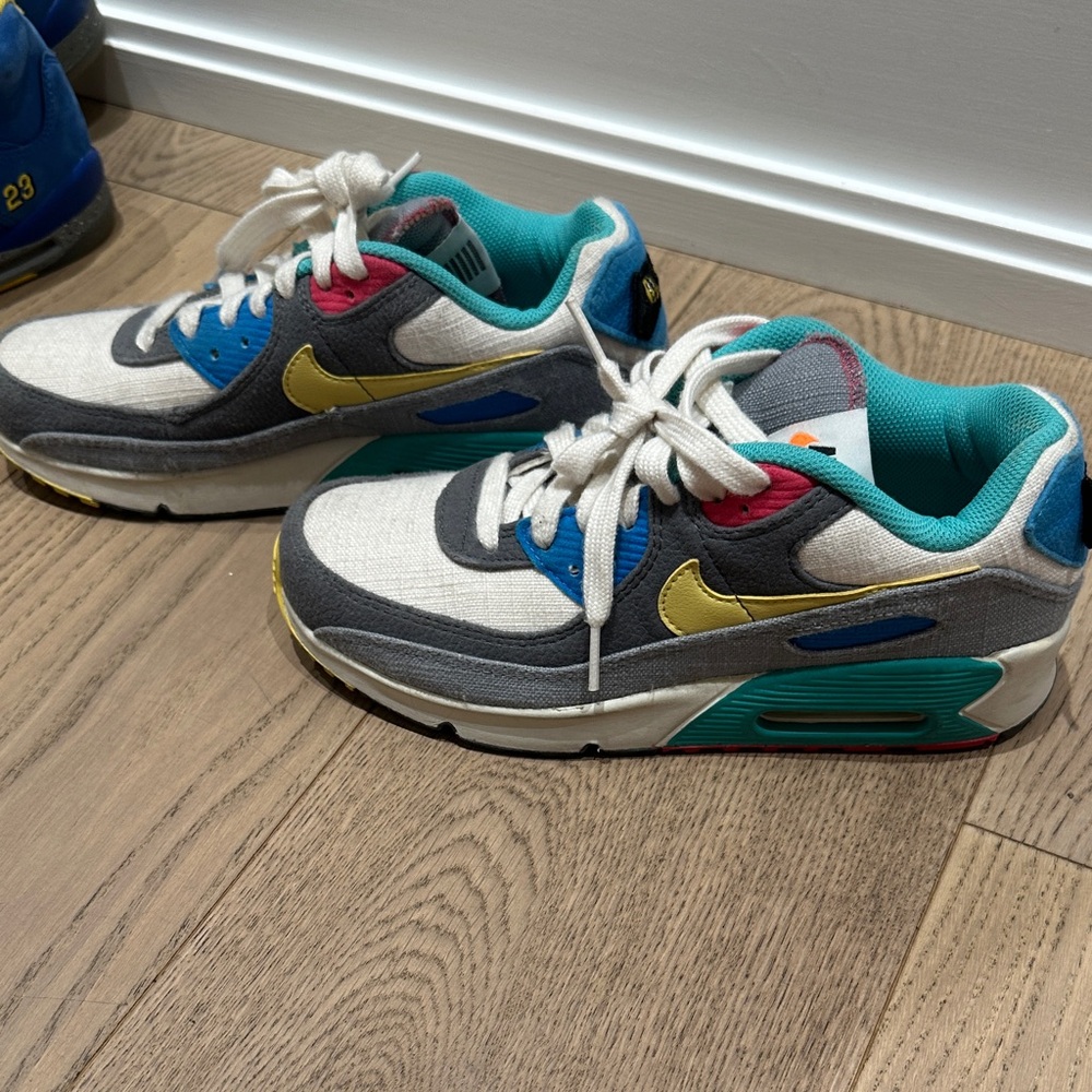 Nike Kids Sneakers in Gray, Blue, and Gold